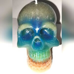 Hand crafted limited edition from our Raging skull candle collection